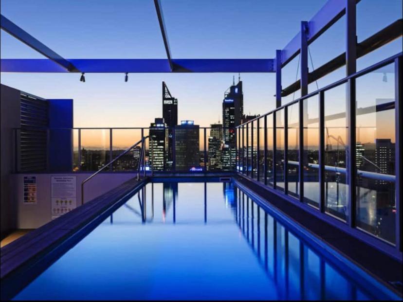 In The City Perth 1B1B Pool And Nice View Exteriör bild